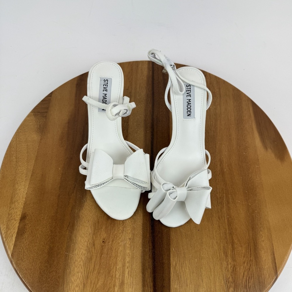 New Womens Steve Madden Mabilia White Bow Wedding Heeled Sandals Size 6.5 M NWOB